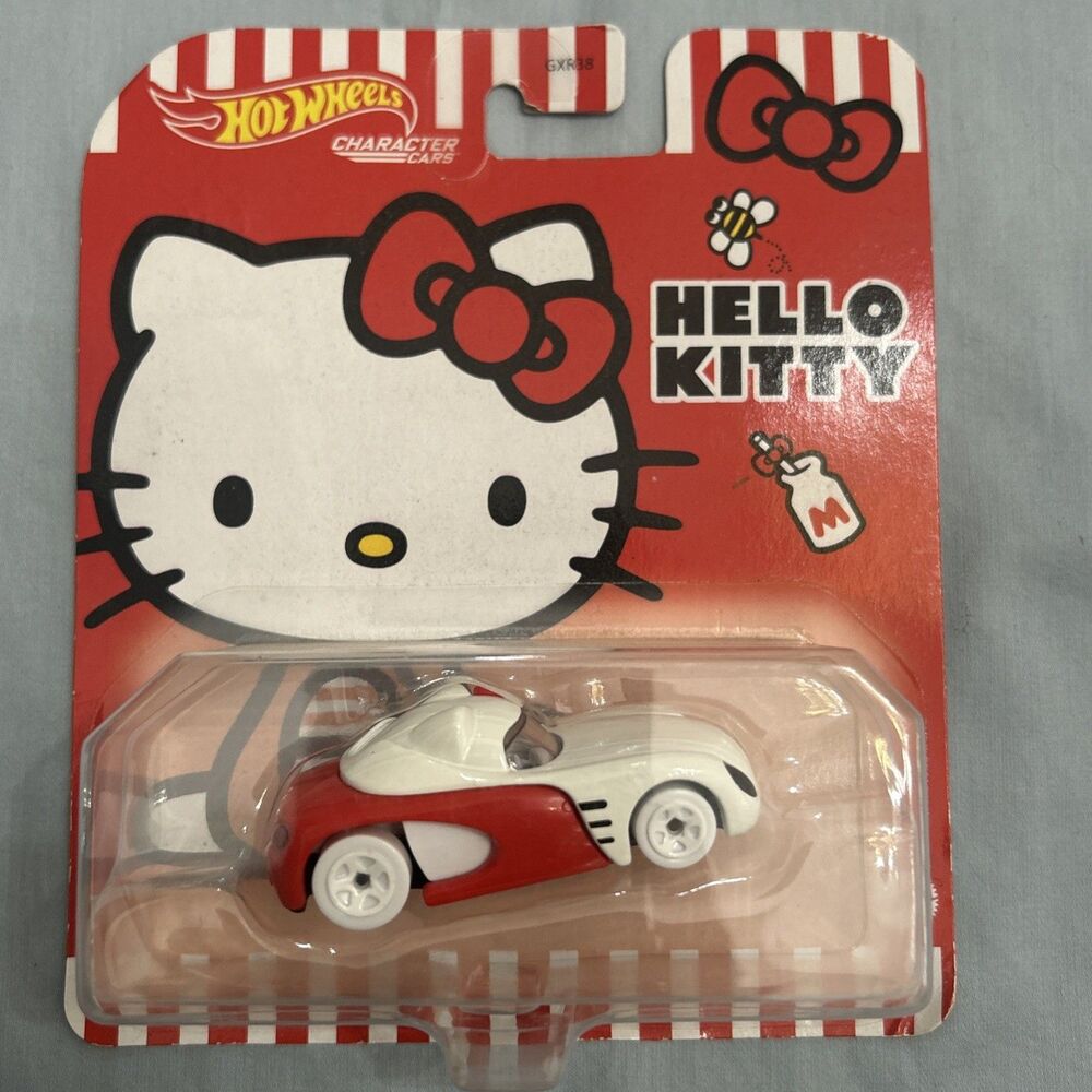 Hot Wheels Sanrio Hello Kitty Character Cars Red White GRM63
